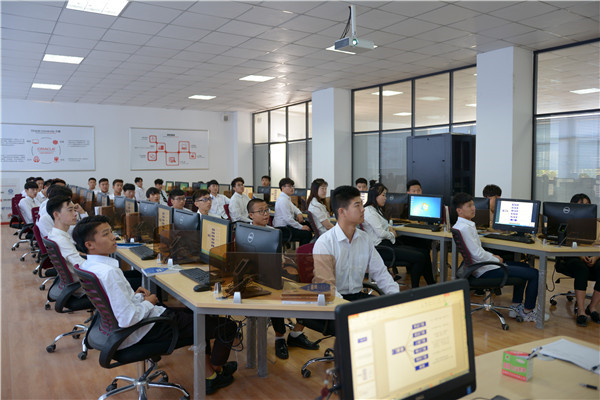 山東工程職業(yè)技術(shù)大學(xué)本科專業(yè)介紹(九)--軟件工程 聚焦山東軟件開(kāi)發(fā)，培養(yǎng)應(yīng)用型技術(shù)人才